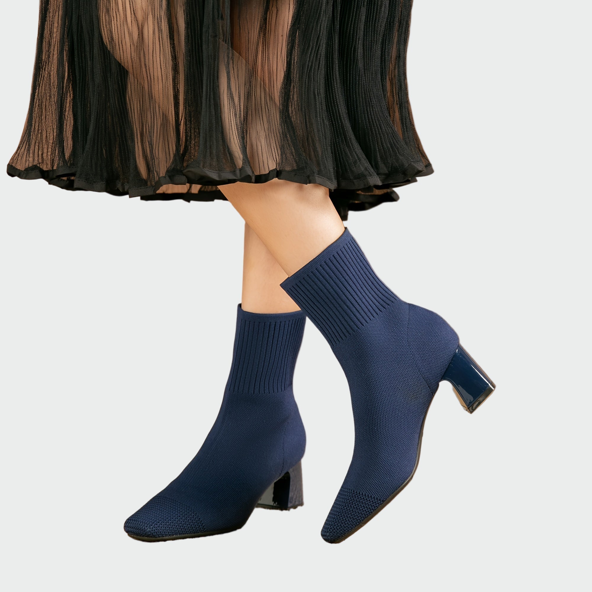 Alejandra - Knitted Orthopedic Boots in Soft Beige