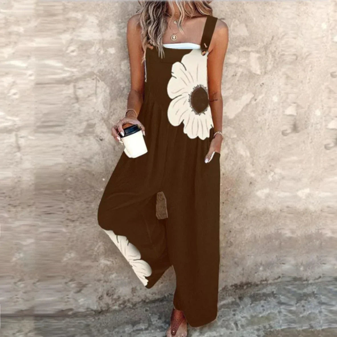 Natalia – Comfortable Mono in Natural Style
