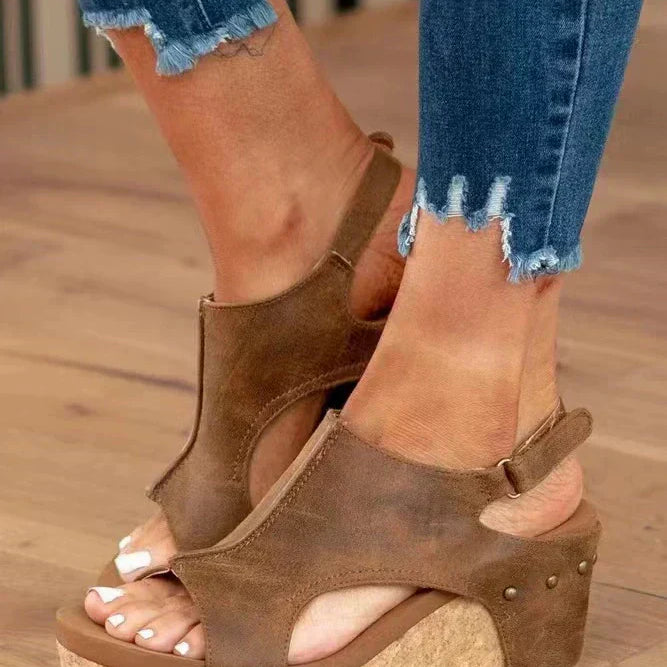 Briellae - Wedge Sandal