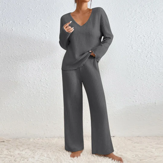 Vivienne Two-Piece Set with Top and Pants