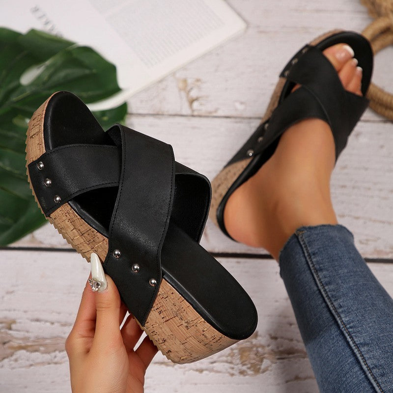 Oakley – Boho Style Wedge Sandals